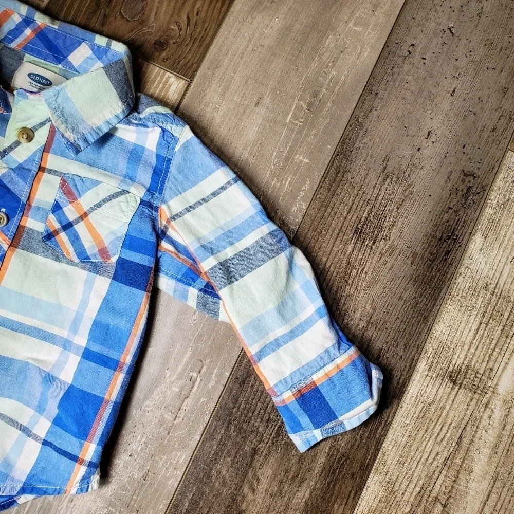 Old Navy Boys 12-18m Plaid Button Down Shirt Blue Orange EUC